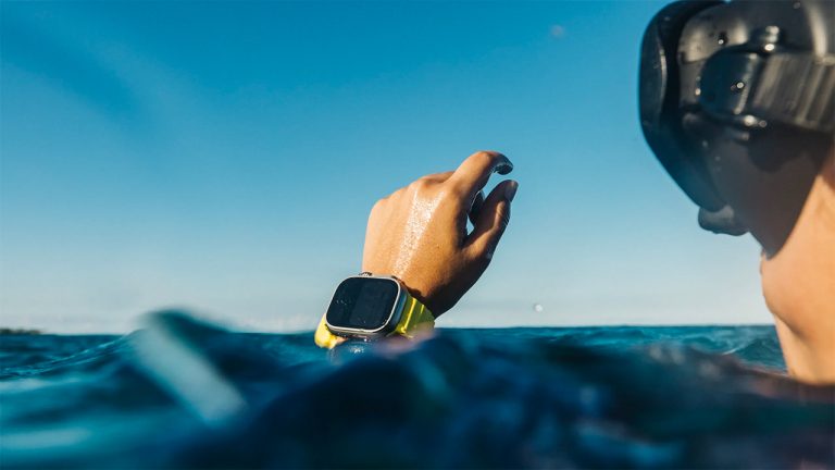 Apple Watch Ultra 3 dipenderà meno dall’iPhone grazie al 5G ed ai messaggi satellitari