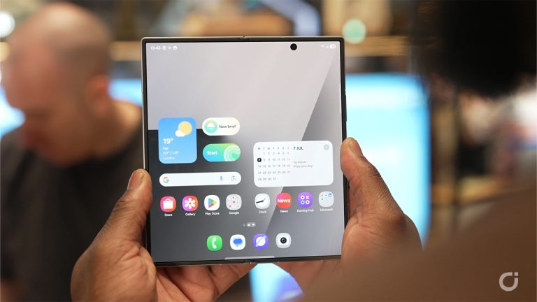 Samsung beffa Apple: il Galaxy Z Fold 8 sarà il primo pieghevole senza piega visibile