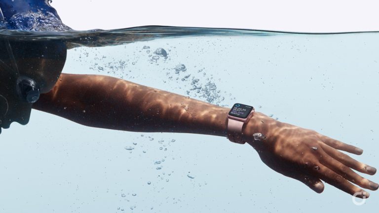 Apple Watch SE potrebbe cambiare nome e diventare Series 11e